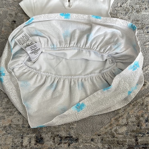 EMC Dress‎ - Picture 5 of 5